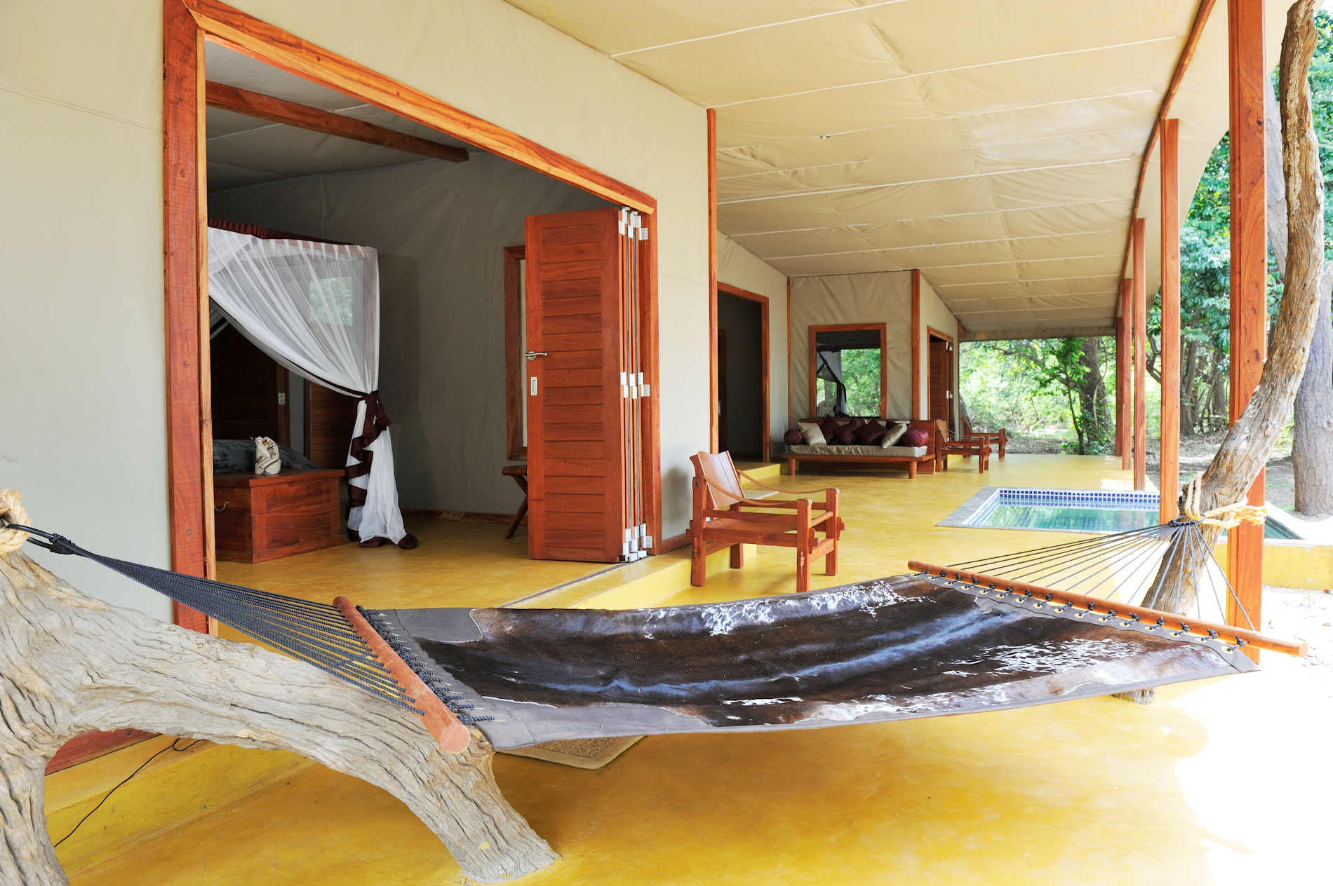 Pb Family Tent Veranda1